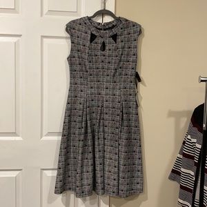 Gabby Skye Dress Size 10